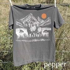 Vintage Bighorn Sheep Retro Comfort Tee picture