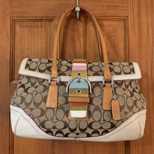 🔥 RARE ARCHIVAL PIECE — VINTAGE COACH SPRING 2004 SPECIAL EDITION 🔥 picture