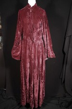 Vintage 1940's Long Dark Red Silk Velvet Dressing Robe Size 14-16 Excellent Cond picture