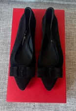 Authentic Salvatore Ferragamo New Black Suede Viva Varina Bow Teardrop Shoes 6 B picture