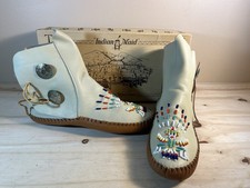 Vtg. Taos Mox Indian Maid Women’s Moccasins Buckskin Leather Beaded 3001 Size 7 picture