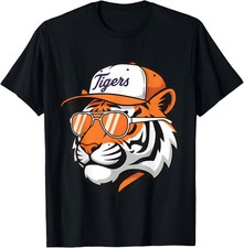 Vintage Tigers Baseball Tiger Graphic Timeless Style T-Shirt picture