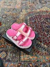 Coach Women’s Lucy Rubber Carnation Pink Sandals Size 8 picture