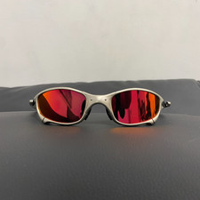 Vintage Y2K Oakley Juliet 1.0 X-Metal Polarized Ruby Sunglasses Silver Frames picture
