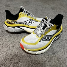 Saucony Men's Paramount Max Gold Size 11 picture