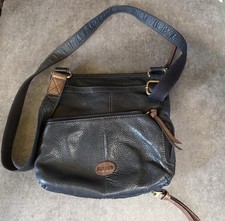 Fossil Vintage Reissue Black Pebbled Leather Flap Crossbody Messenger Bag picture