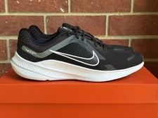 Nike Quest Black White Sneakers Running Shoes Sneakers DD0204-001 Mens Size picture