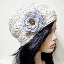 crochet womans handmade flower hat beanie fog gray puffs new USA made picture