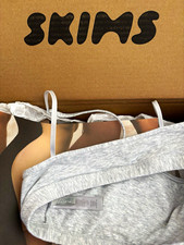 SKIMS Everyday Cotton Scoop Bralette L in Light Heather Grey picture