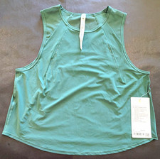 NWT lululemon Sculpt Cropped Tank Women’s size 8 Green Breathable Quick Dry picture