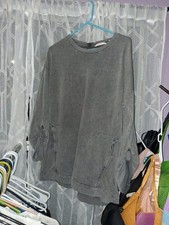 Soft Surroundings Gray Long Sleeve Sweatshirt Top picture