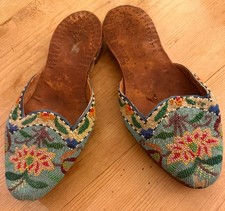 Vintage Chinese Handmade Beaded Wedding Slippers (Kasut Manek) B101 picture