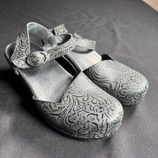 Dansko Black Embossed Mary Jane Slingback Clogs Size 38 Style 9303360200 Rare picture