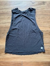 Vuori Energy Tank Top Women’s size Small Black High Neck Workout Athletic picture