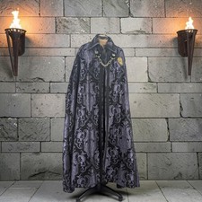 Halloween Flash Sale Shrine of Hollywood Cape w Wizards of Waverly Place Patch picture