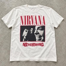 NWT Vintage Grunge Graphic T-Shirt White Red Text Black And White Photo Tee picture