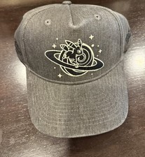 2026 Pokémon XP Exclusive Umbreon Glow in the Dark Hat picture
