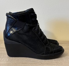 TSUBO Black Suede Patent Leather Dess High Top Wedge Sneaker Boots size 6.5  picture
