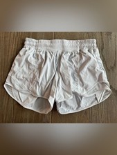 Lululemon Hotty Hot Low-Rise Lined Shorts White 2.5” Size 6 picture
