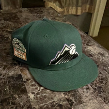 New Era 59FIFTY Colorado Rockies MLB Fitted Cap Green Size 7 1/2 picture