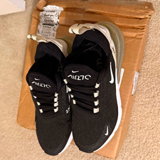 Nike Air Max 270 Men’s Black/White Mesh Lace-Up Low Top Athletic Sneakers picture