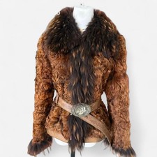 Women Brown leopard-pattern sheared rabbit-fur cropped jacket. picture