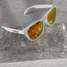 Oakley Men's Frogskins Sunglasses Polished White Frame Polarized Ruby Lens picture