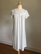 GORGEOUS NWT BODY TOUCH Lingerie Super Soft Floral Nightgown SZ S picture