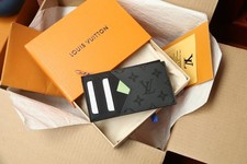 LLouisV - Coin Card Holder M64038 - 8x14.5x1cm - NEW picture