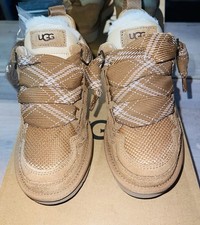 UGG Lowmel Sand Plaid Low Top Lace-Up Athletic Sneakers/Women’s Size 5 picture