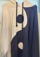 Siberia Hills Hoodie Yin Yang Stitched Embroidered Rainbow Size Large New Rare picture