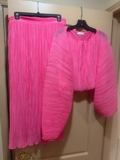 NEW Gianni Bini Bright Solid Pink Crinkle Skirt and Top Set Size Small picture