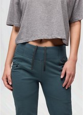 Women's Koen Mid Rise Pant picture