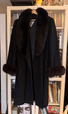 Exquisite Marvin Richards Women's 100% lwool coat with fox collar/cuffs - Sz 16 picture