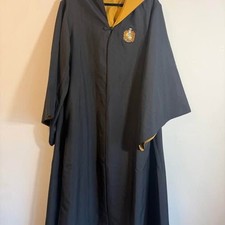Universal Studios Harry Potter Hufflepuff Robe Adult MED picture
