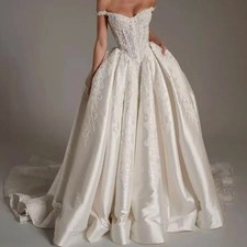 Luxury Stain Wedding Dresses Off The Shoulder Lace Applique A-Line Bridal Gowns picture