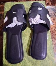 Hermès Women’s Black Leather Slide Sandals Logo Slip On Flat Casual US 6 picture