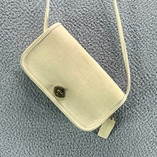 VINTAGE COACH 9375 Dinky Crossbody Bag Leather Turn Lock Made in USA w/ Insert picture