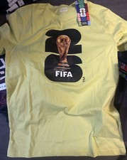 2026 OFFICIAL LICENSED FIFA WORLD CUP MENS LOGO TSHIRT MEDIUM 100% COTTON picture
