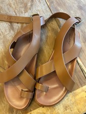 Universal Thread Matilda Ankle Wrap Toe Ring Sandals in Cognac-Size 8.5 picture