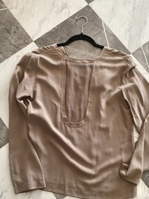 059 Women's Long-Sleeve Scoop Neck Blouse in Taupe picture
